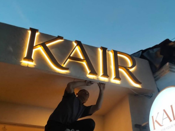 bali neon box